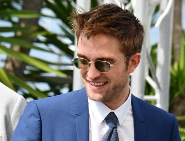 Robert Pattinson: Αρνήθηκε να γυρίσει ερωτική σκηνή με σκύλο (βίντεο)